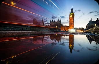 Big Ben and the Houses of Parliament at dusk